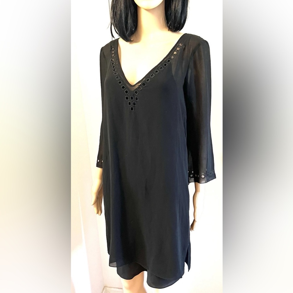Iodice Black Embellished Long Sleeve V-Neck Cocktail Dress Sz Small